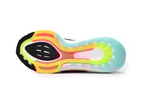 حذاء Adidas UltraBoost 22