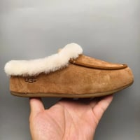 حذاء شتوي UGG
