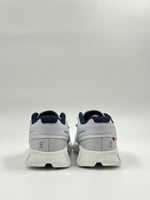 حذاء On Running cloud