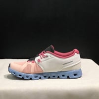 حذاء On Running cloud