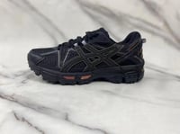حذاء asics khan 8