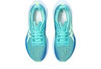 حذاء ASICS Novablast 4