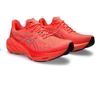 حذاء ASICS Novablast 4