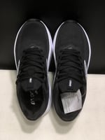 حذاء بروكس Brooks Ghost 17