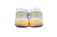 حذاء Adidas UltraBoost 22