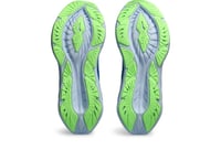 حذاء ASICS Novablast 4