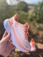 Hoka Clifton 8