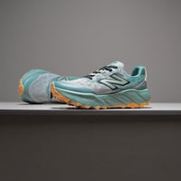 حذاء New Balance Hierro V9