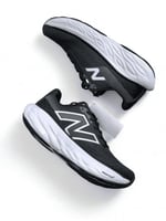 حذاء New Balance 1080