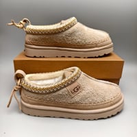 حذاء شتوي UGG