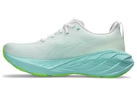 حذاء ASICS Novablast 4