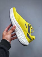 حذاء New Balance 1080