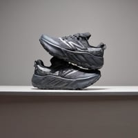 حذاء New Balance Hierro V9