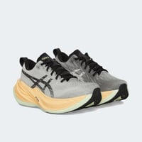 حذاء ASICS Superblast