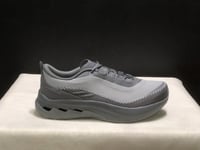 On Running Cloudsurfr Max 2