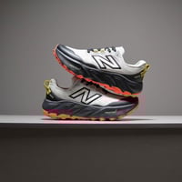 حذاء New Balance Hierro V9