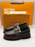 حذاء لويس فيتون LV