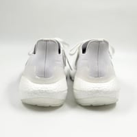 حذاء Adidas UltraBoost 22