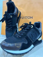 حذاء لويس فيتون LV