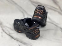 حذاء asics khan 8