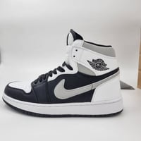حذاء Nike Air Jordan