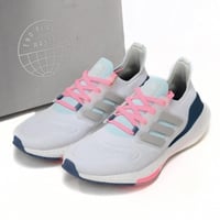 حذاء Adidas UltraBoost 22