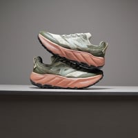 حذاء New Balance Hierro V9