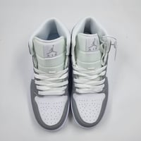 حذاء Nike Air Jordan