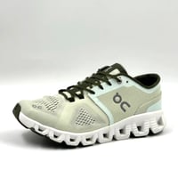 حذاء On Running cloud