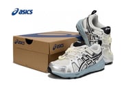 حذاء أطفال asics