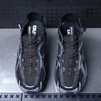 حذاء ميزونو – Mizuno