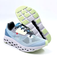 حذاء On Running cloud