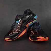 حذاء ميزونو – Mizuno