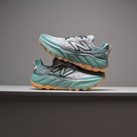 حذاء New Balance Hierro V9