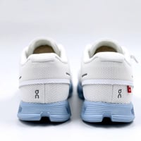 حذاء On Running cloud