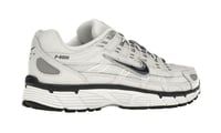 حذاء Nike p 6000