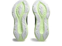 حذاء ASICS Novablast 4