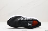 حذاء New Balance 1080