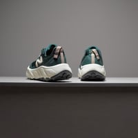 حذاء New Balance Hierro V9