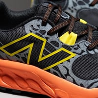 حذاء New Balance Hierro V8