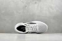 حذاء بروكس Brooks Ghost Max 3