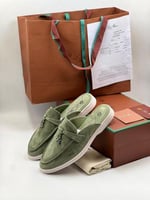 حذاء لورو بيانا Loro Piana