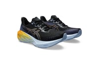 حذاء ASICS Novablast 4
