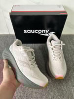 حذاء Saucony Triumph 22