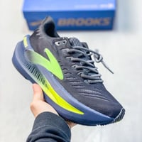 حذاء بروكس Brooks Glycerin Max 2