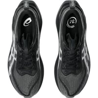 حذاء ASICS Novablast 2