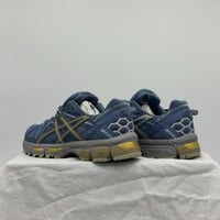 حذاء asics khan 8