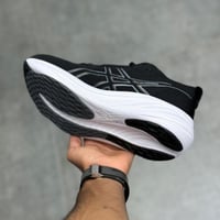 حذاء ASICS GEL-Nimbus