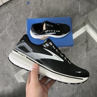 حذاء بروكس Brooks Cascadia