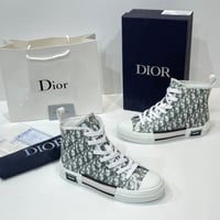 حذاء ديـــور Dior